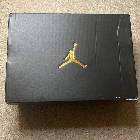 COPY - Air Jordan 11 - Picture 4 of 6